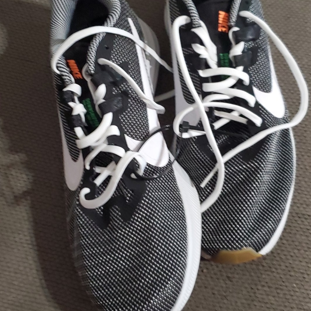Men's Nike shoes